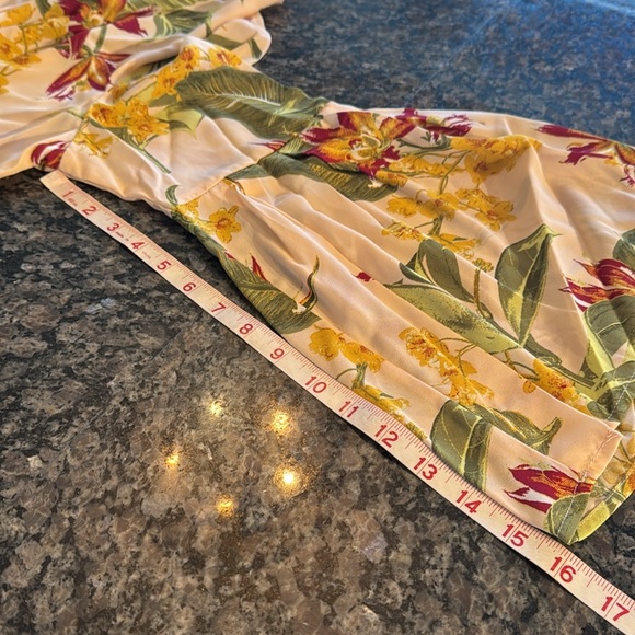 DG2 Diane Gilman floral polyester blouse NWT L - Picture 7 of 7